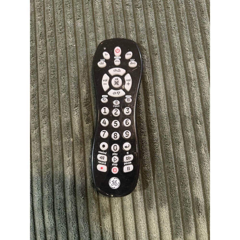 GE Universal Remote Control‎ Black TV DVD CBL AUX Setup Input TV Video Device